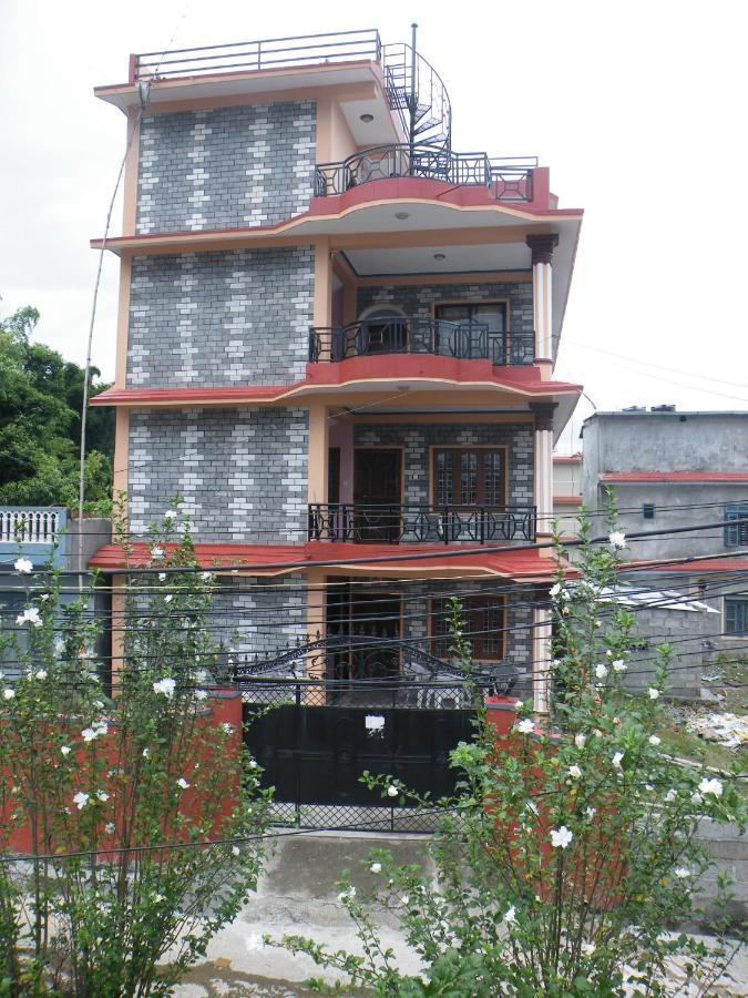 Pokhara Abroad Inn Δωμάτιο φωτογραφία