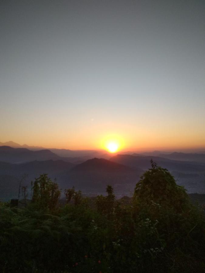 Pokhara Abroad Inn Εξωτερικό φωτογραφία