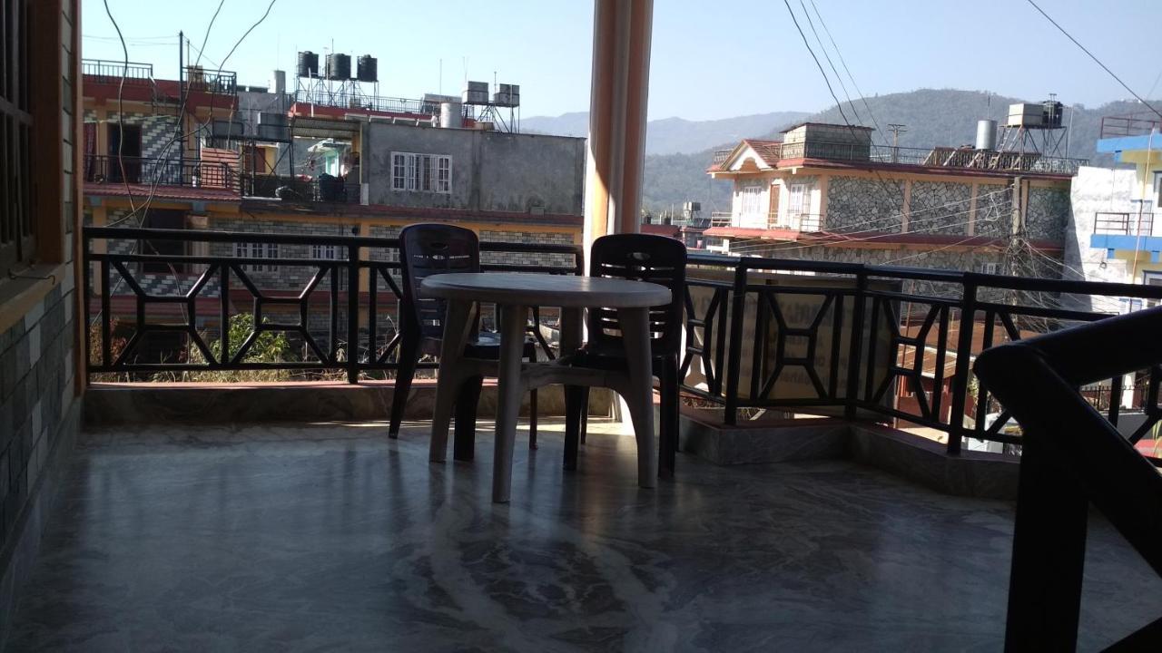 Pokhara Abroad Inn Εξωτερικό φωτογραφία
