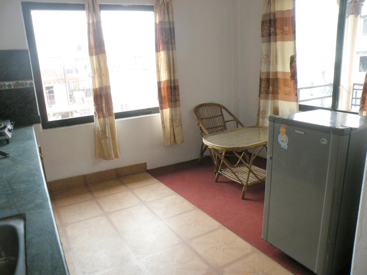 Pokhara Abroad Inn Εξωτερικό φωτογραφία